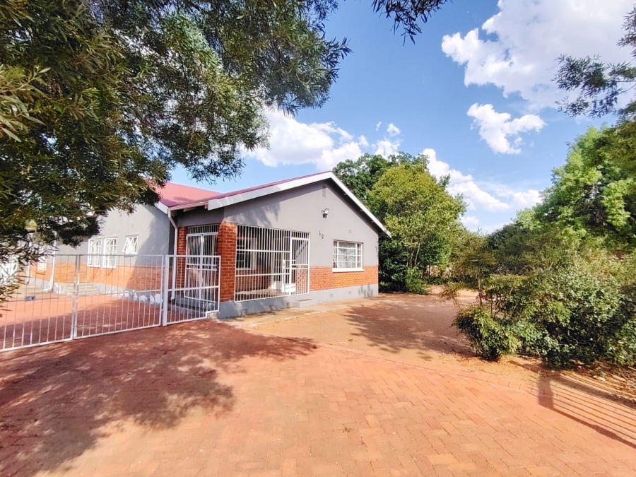 4 Bedroom Property for Sale in Gardeniapark Free State